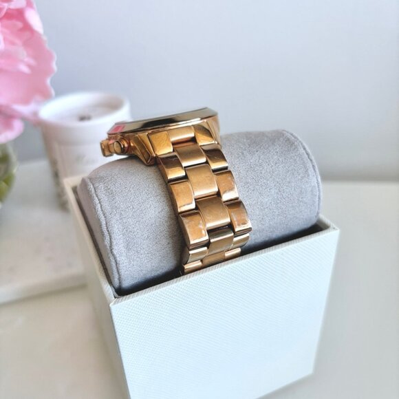 Michael Kors Bradshaw Oversized Rose Gold-Tone Watch - Picture 6 of 9